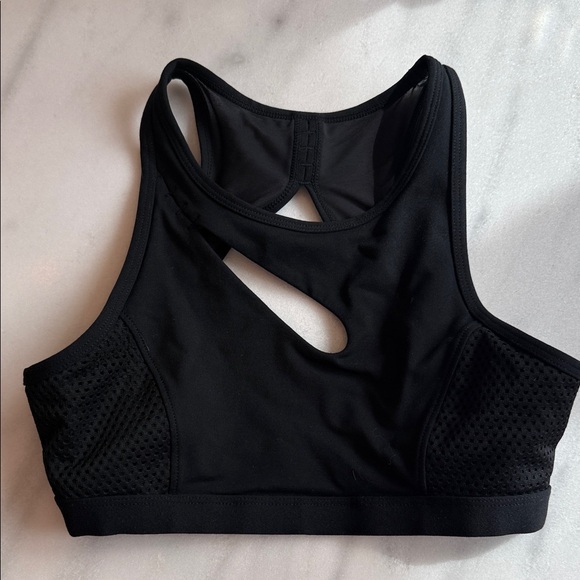Lorna Jane Other - Lorna Jane Black Mesh Sports Bra